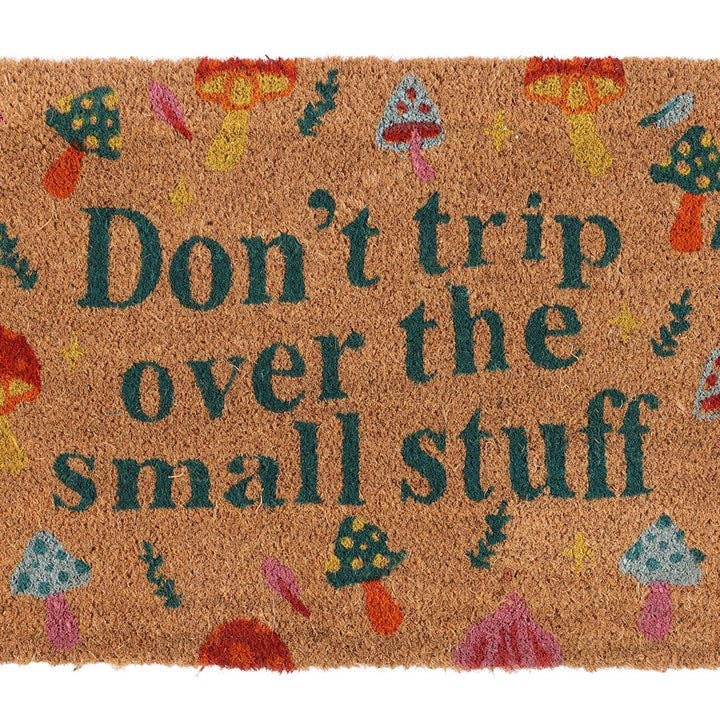 "Don’t Trip" Mushroom Doormat – Whimsical Outdoor Entry Rug